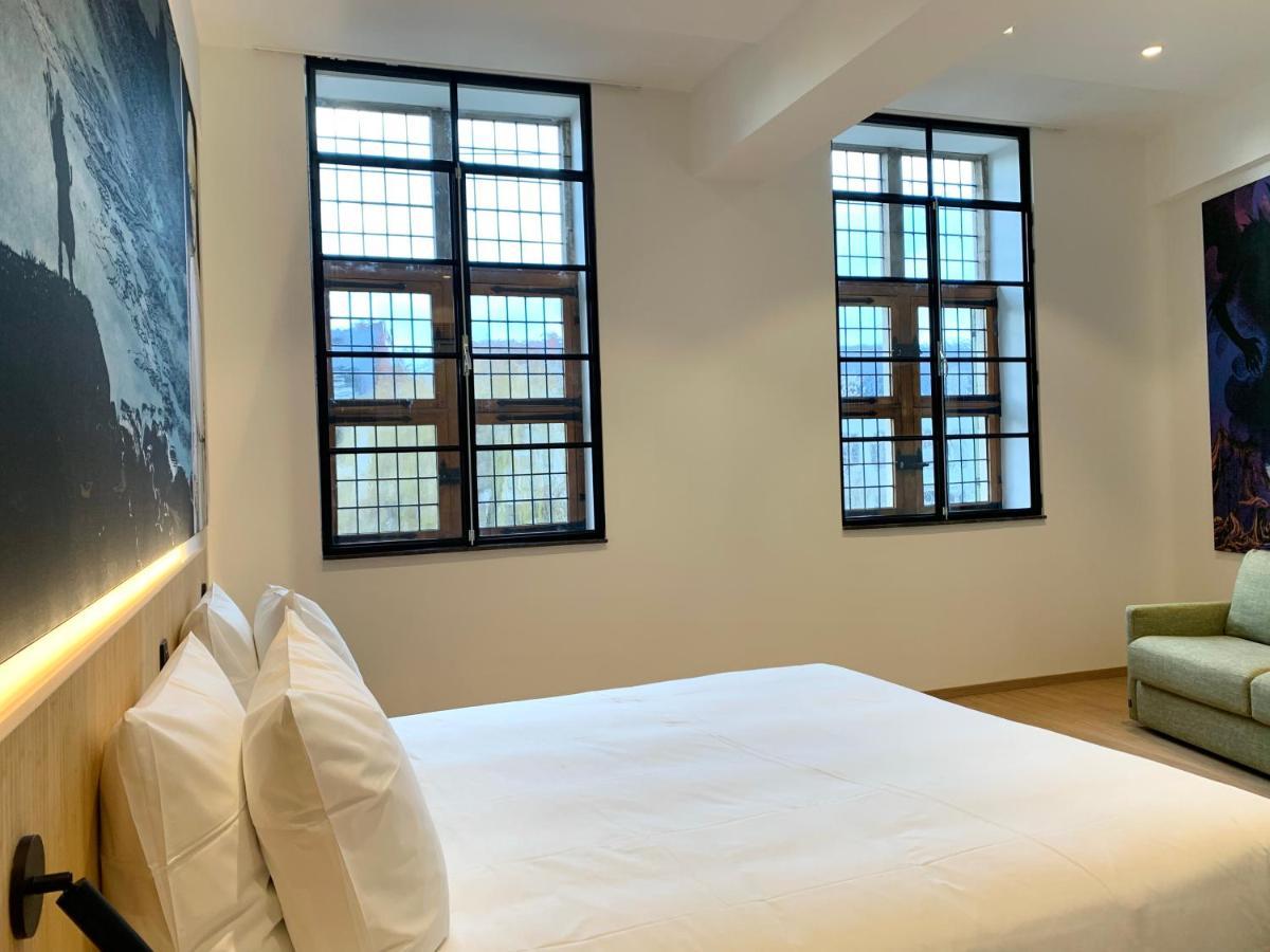 Comic Art Hotel خنت المظهر الخارجي الصورة