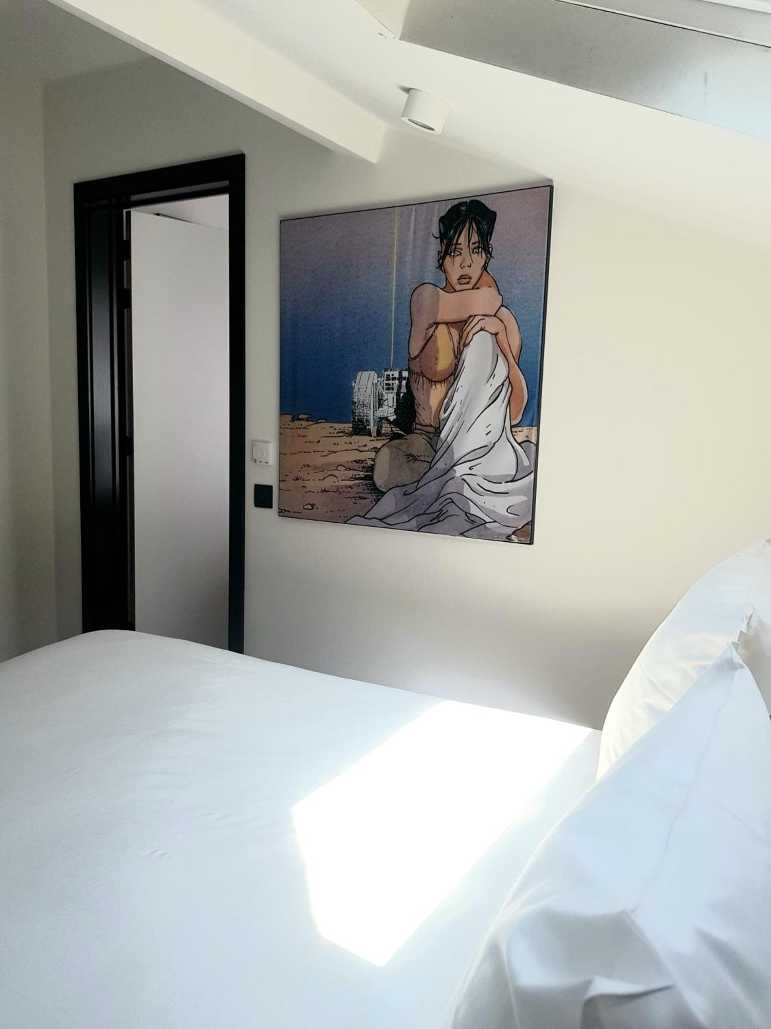 Comic Art Hotel خنت المظهر الخارجي الصورة