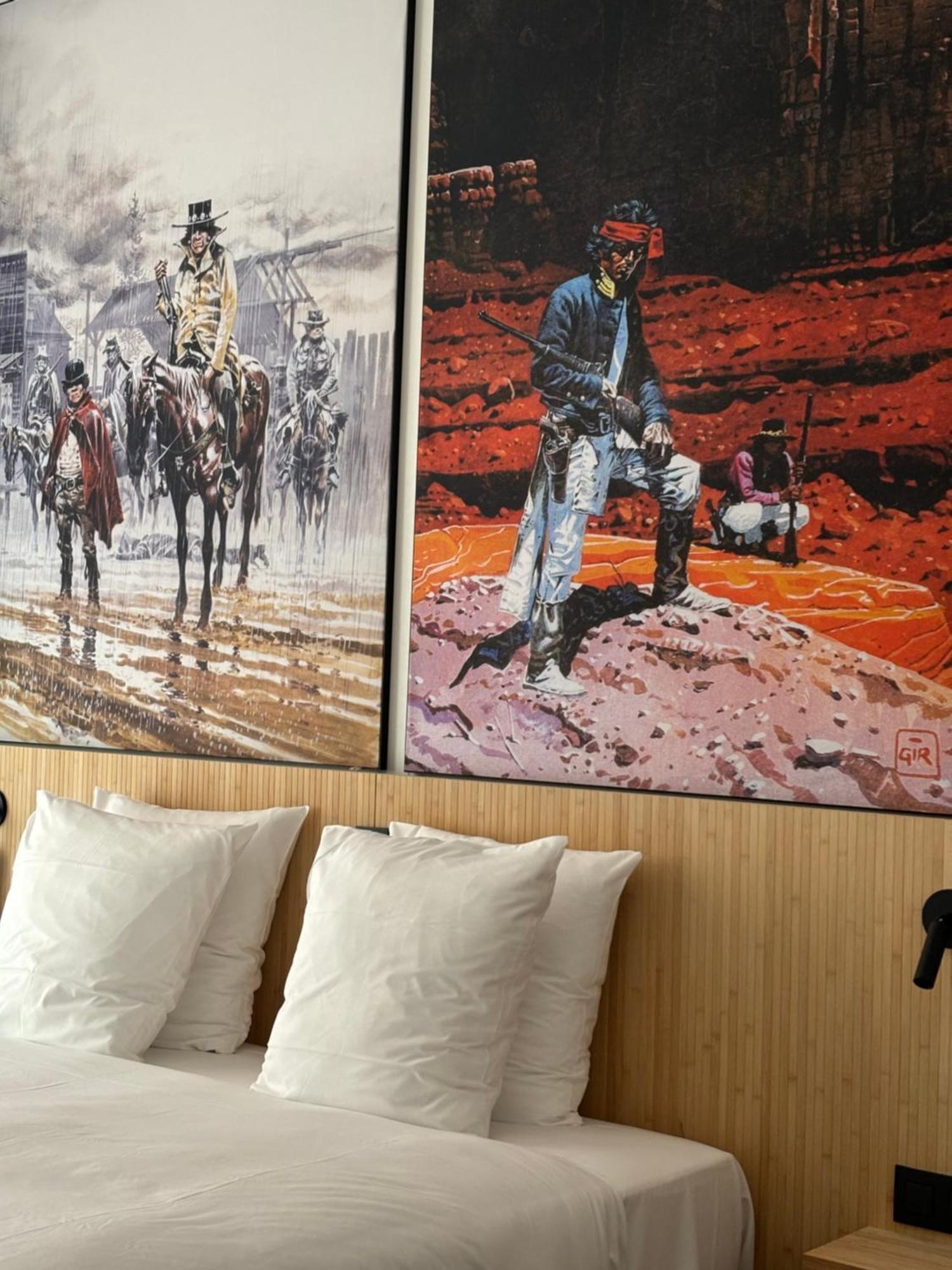 Comic Art Hotel خنت المظهر الخارجي الصورة