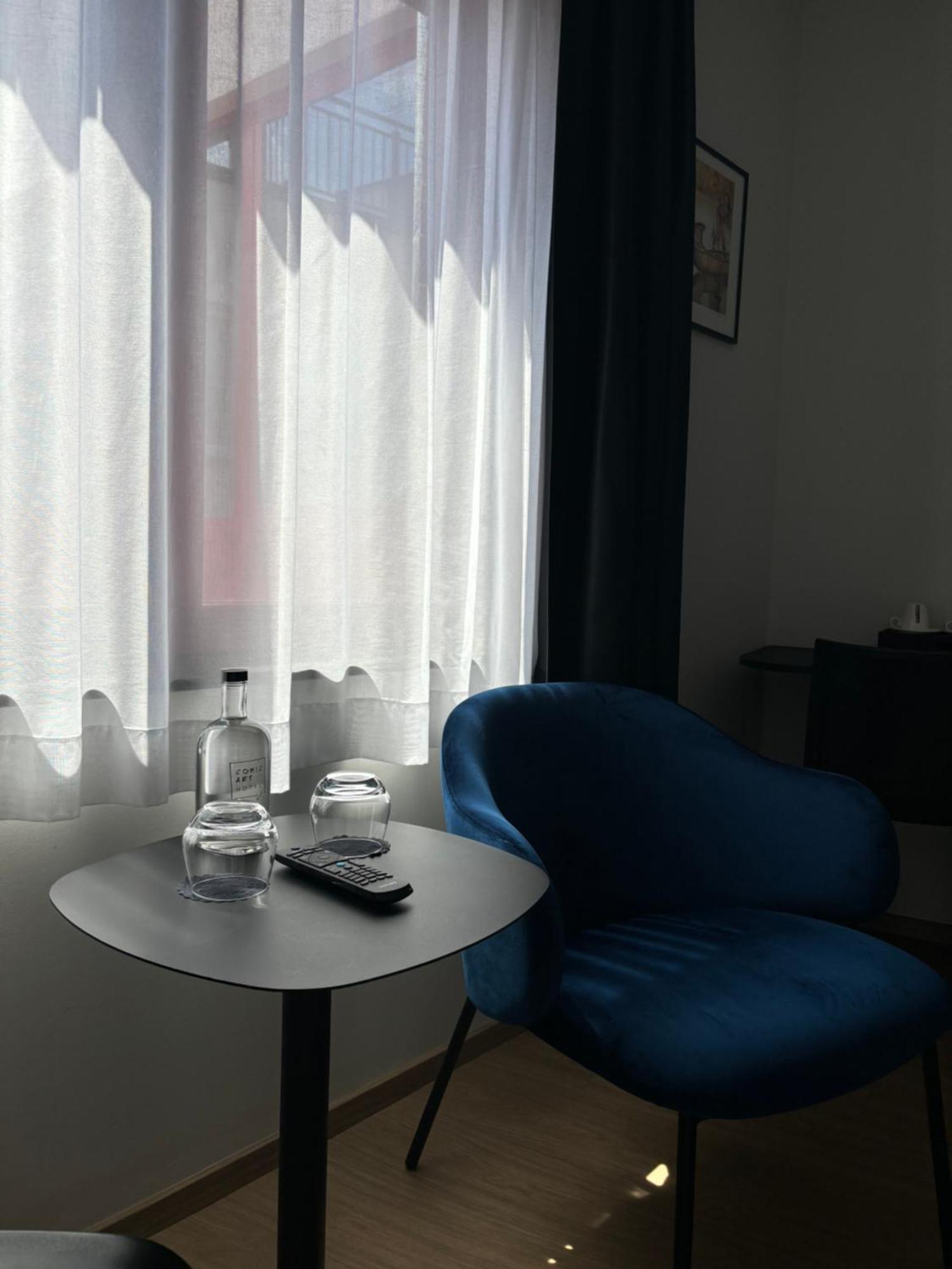 Comic Art Hotel خنت المظهر الخارجي الصورة